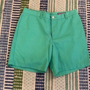Vineyard vines green shirts